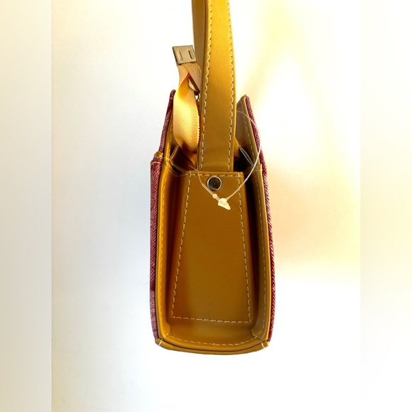 Pink printed jean designed purse 👛 - Picture 3 of 5